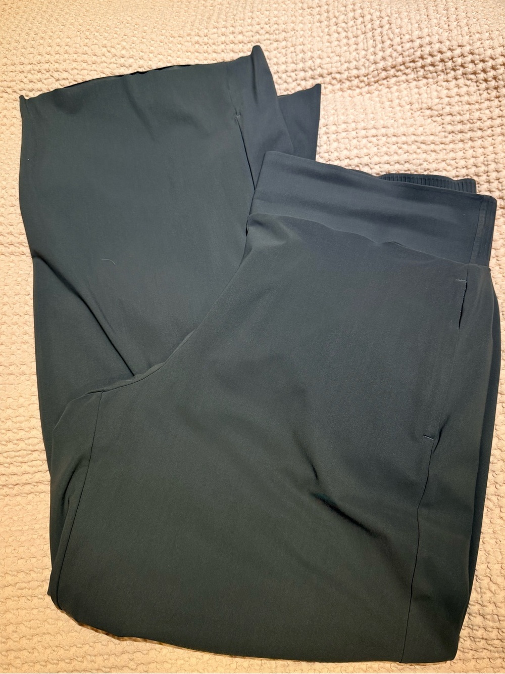 Athleta Gray Wide-Leg Cosmic Pant